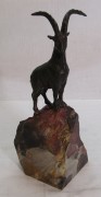 Фигура старинная, статуэтка «Горный козел на камне» №10055
