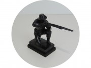 Статуэтка старинная, фигура "Охотник" Шпиатр 19-20 век №13092